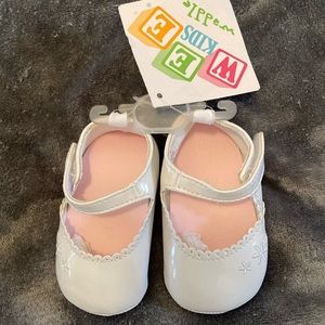 Baby girl shoes
